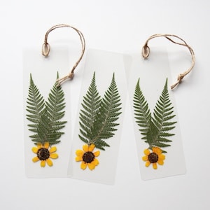 REAL Dried and Pressed Bookmark with mini Sunflowers and Ferns, Black Eyed Susan Flowers, Book Accessory for Book Lovers